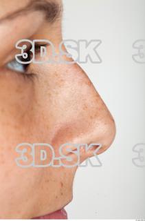 Nose texture of Della 0002